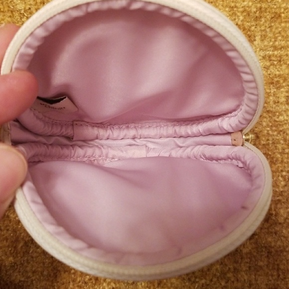 🌸Nwot Leather Coach Coin Purse Pink Satin Lined🌸 - Picture 4 of 8